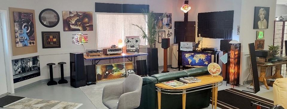 Main lounge