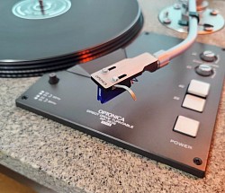 *Optonica ST-3636MKii (see the story below the collection on this page)