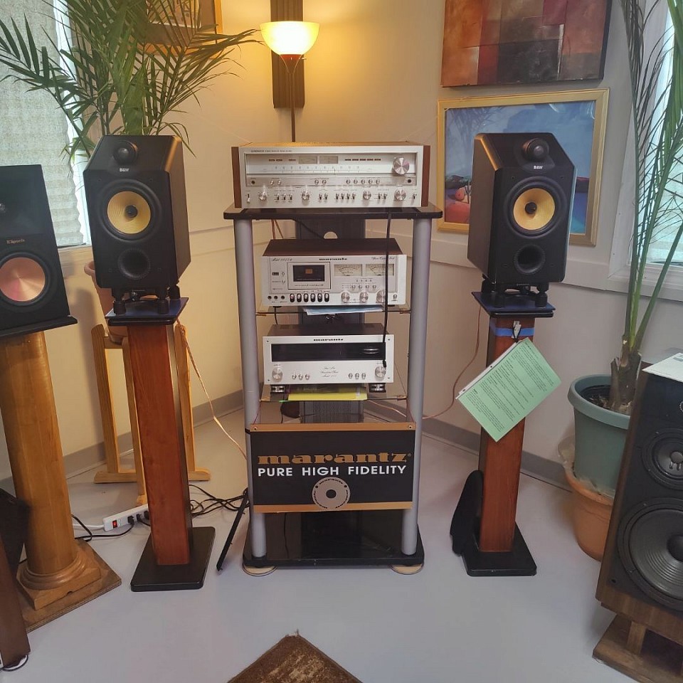 Pioneer / B&W